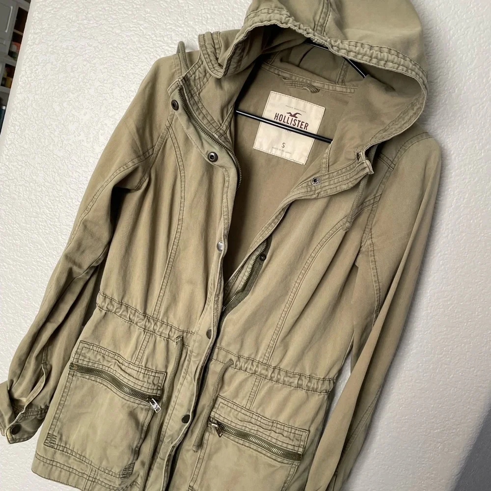 Hollister Jacket - Picture 1 of 4
